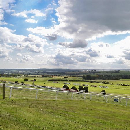 The Racecourse Lodge Hexham Esterno foto